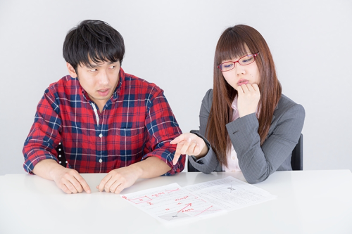 変更か修正か